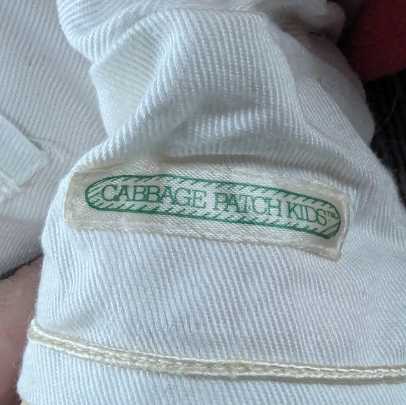 Cabbage Patch Kid Doll In Excellent Condition Clothes Have Stains - Picture 6 of 16